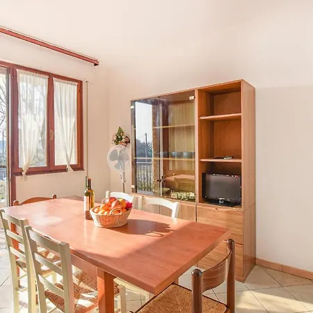 דירה Eden רוסולינה